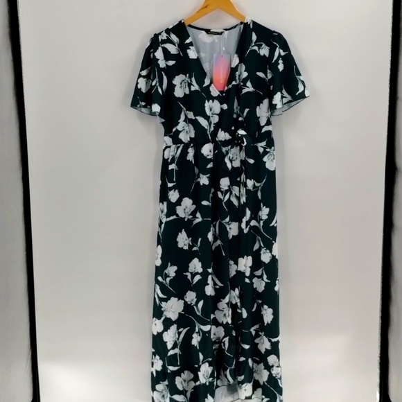 BloomChic faux wrap but has elastic waist dress size 12 green white floral - Picture 1 of 8